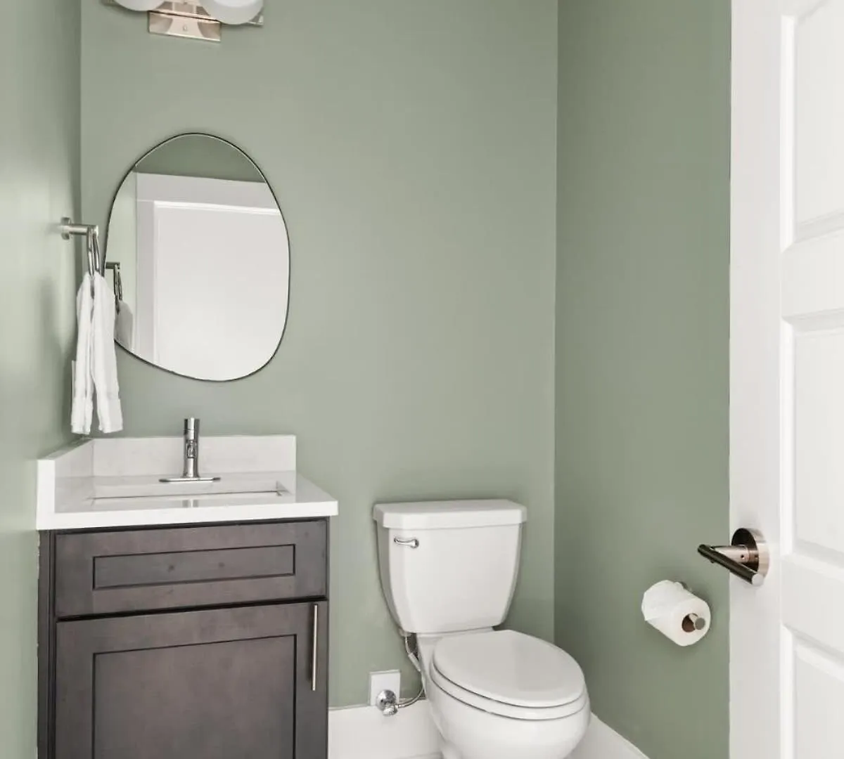 Secret Room Large Home 4Bd Slp 16P 10Min Broad Nashville